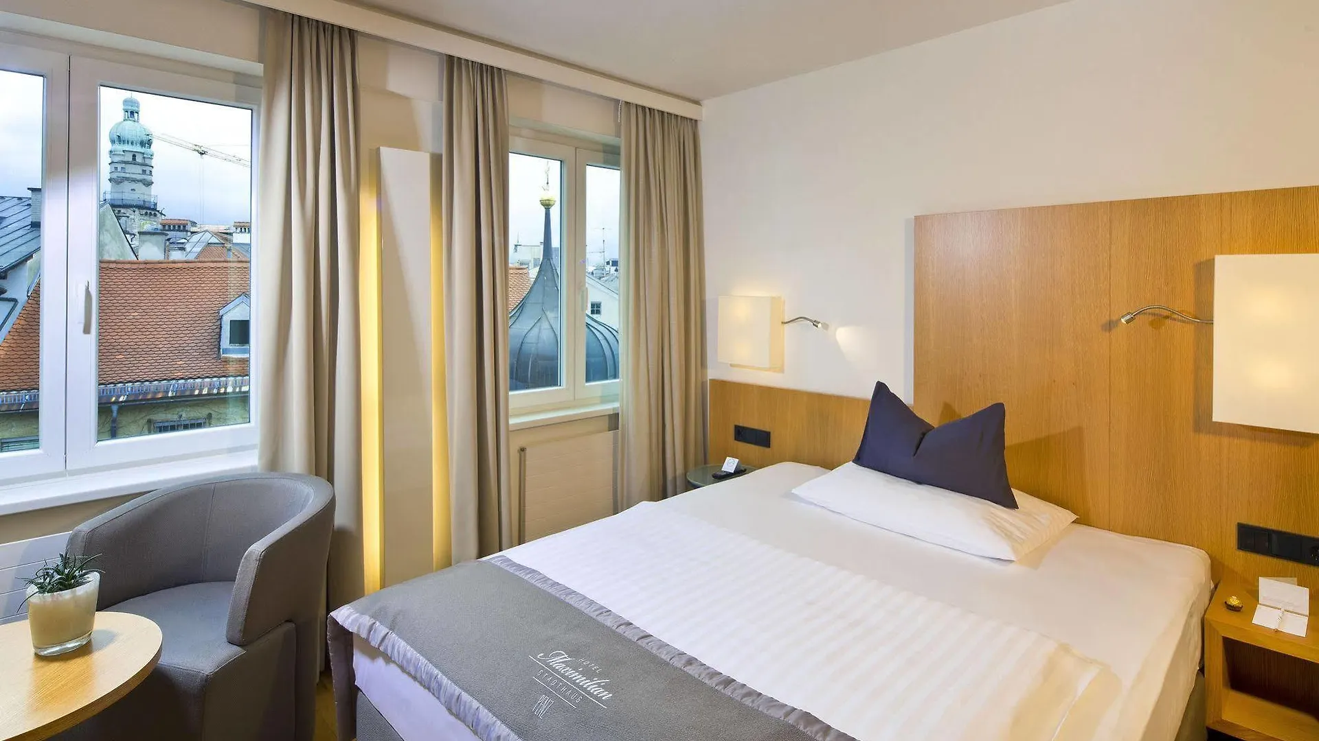 Hotel Maximilian - Stadthaus Penz Innsbruck Austria