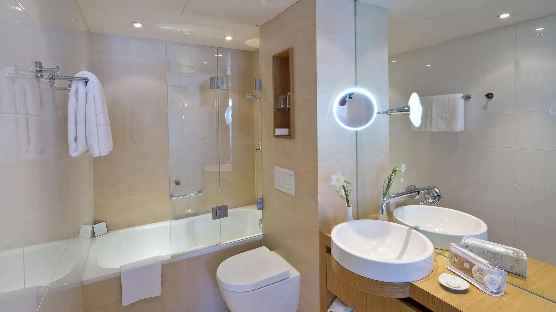 ****  Hotel Maximilian - Stadthaus Penz Innsbruck Austria